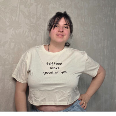 Crop Women's Mantra Tee "Self trust looks good on you" Thumbnail